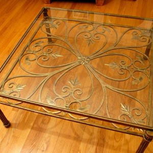 Drexel Heritage Bird/Leaf Motif Coffee Table